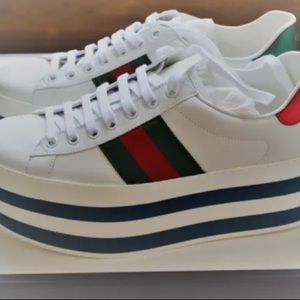 Meet your Posher, King